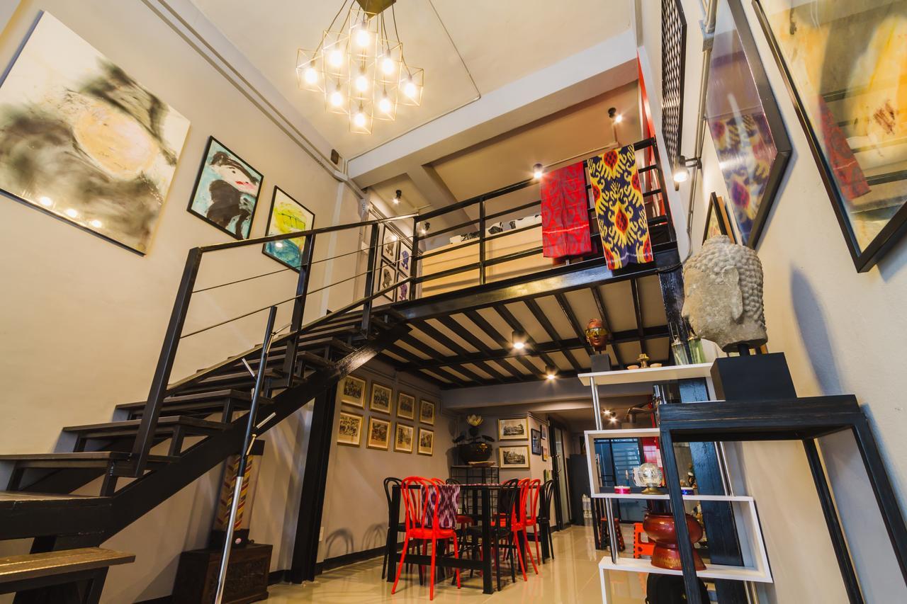 Chez Pom Hotel Chiang Mai Exterior photo
