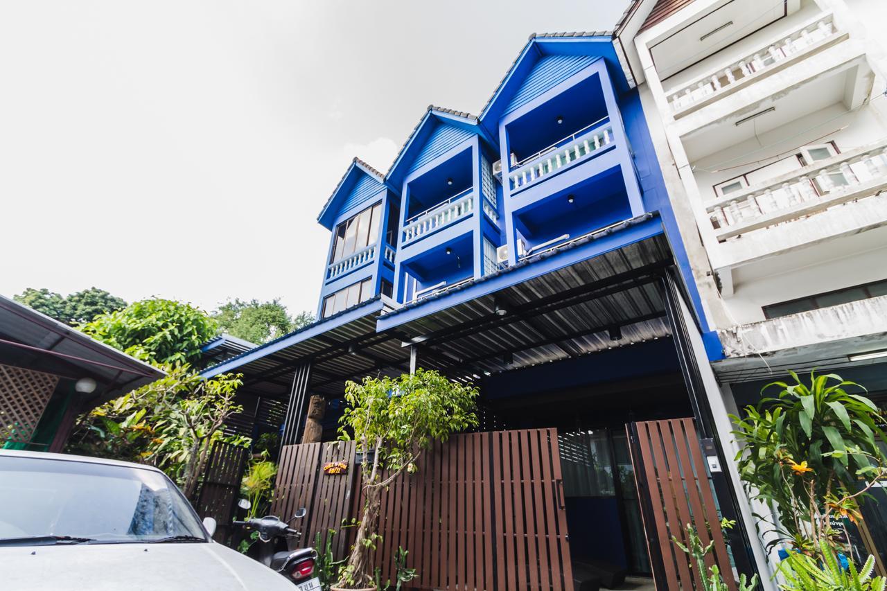 Chez Pom Hotel Chiang Mai Exterior photo